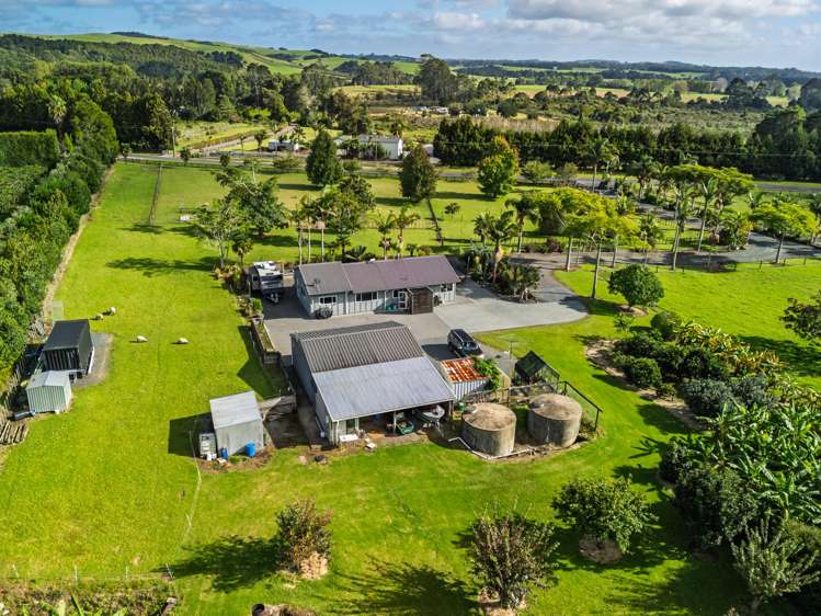 135 Puketotara Road Waipapa_12