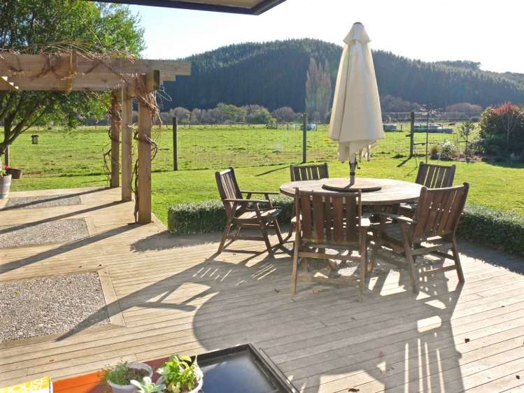 10 Mayer Crescent Wakefield_3