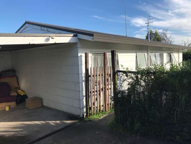 20b Dunkirk Street Gate Pa_0