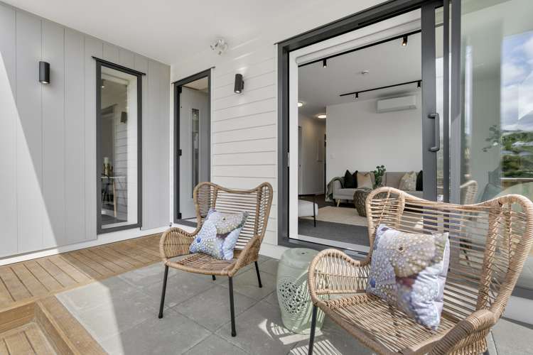 2/69 Tiketike Way Brooklyn_5