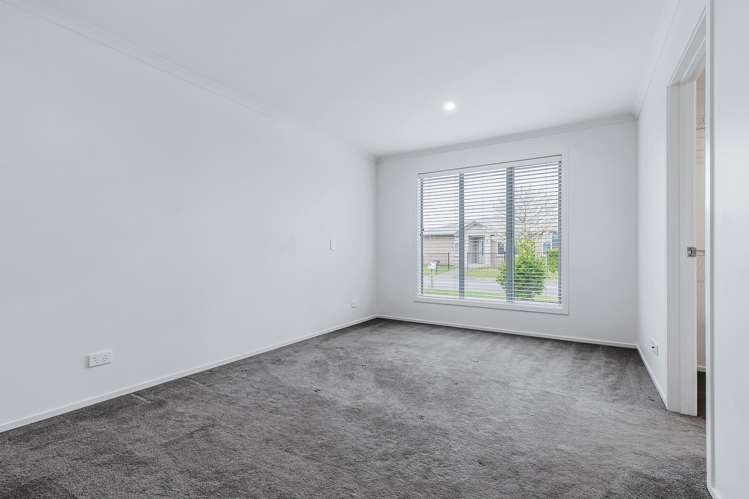 28 Bastille Court Rangatira Park_10