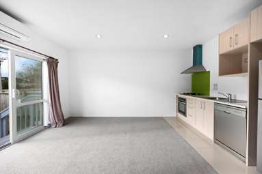 2/41 York Street_4