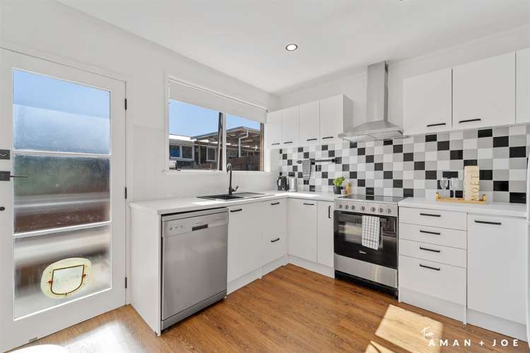 3/27a Miro Street New Lynn_8