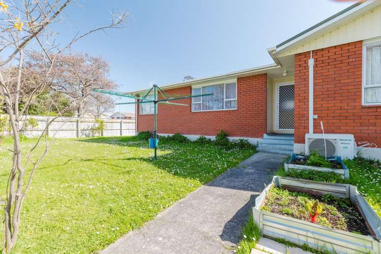 32 Robinson Crescent Westbrook_16