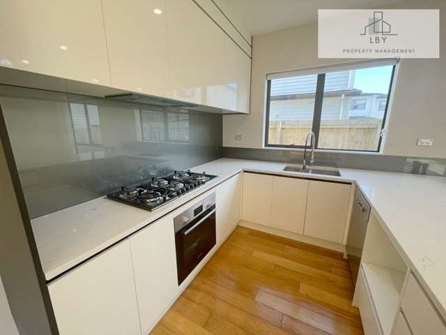 7/98 Cardiff Road Pakuranga_1