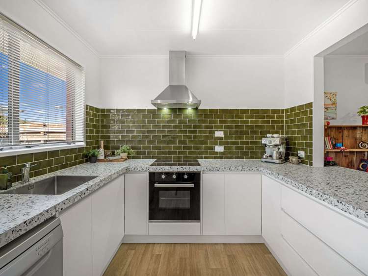 1 Langley Avenue Milson_10