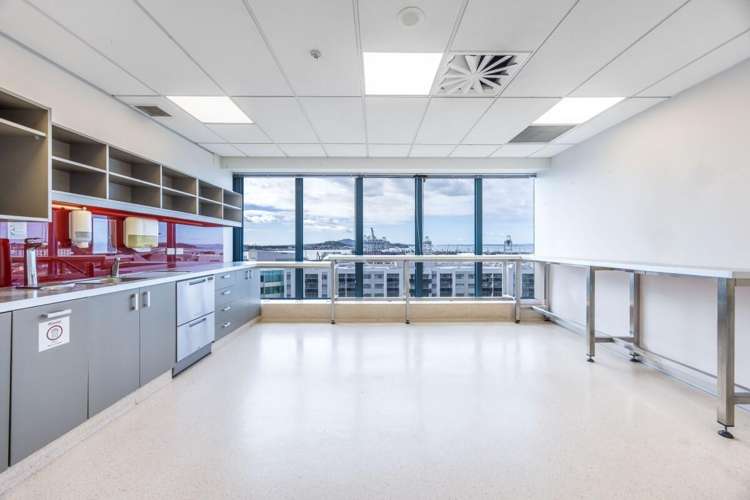 50 Anzac Ave City Centre_26