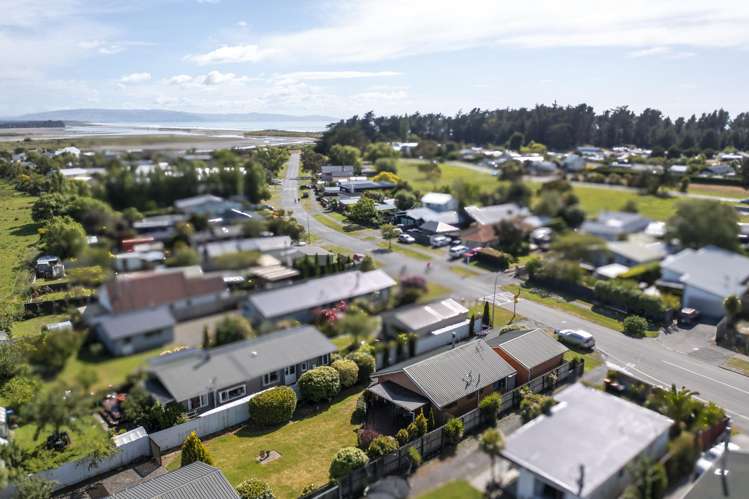 67 Park Terrace Waikuku Beach_12