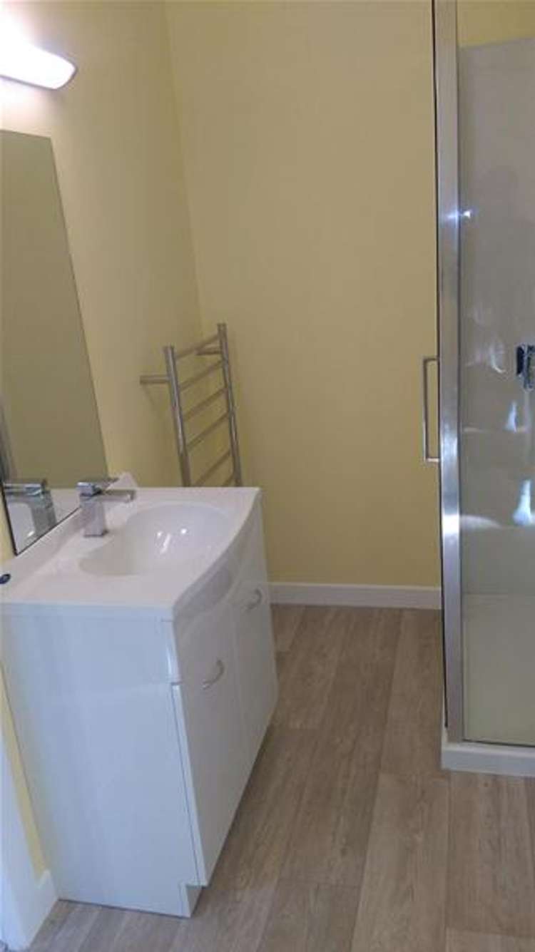 9 Pleasant Place Mellons Bay_15