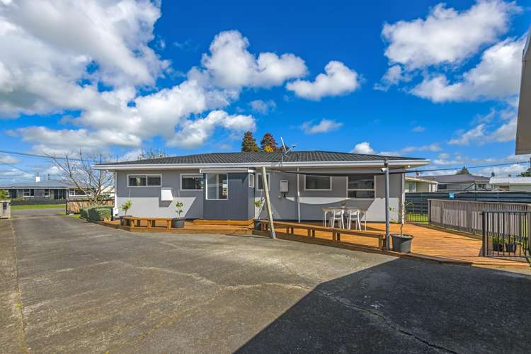 59 Sherwill Street East Feilding_13