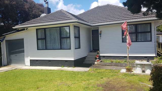 22 Hereford Street Te Atatu Peninsula_1