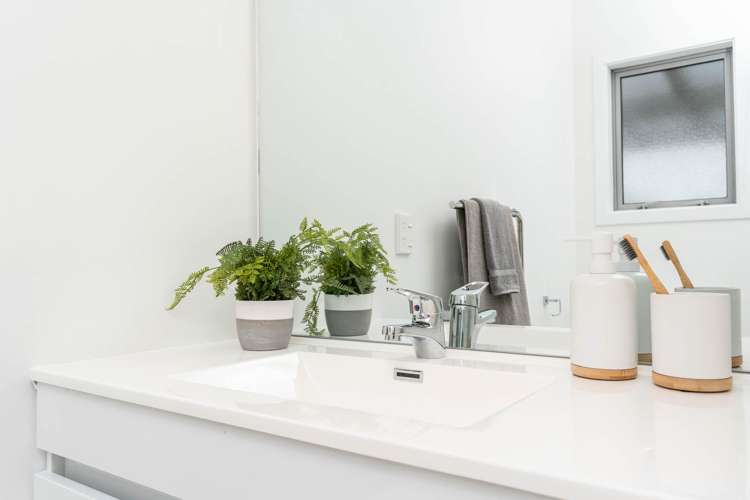 7b Mclellan Street Tawa_10