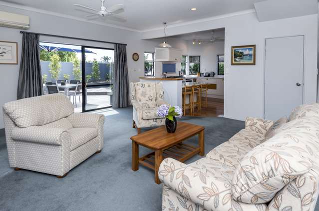 2/7 Hostel Access Road Eastern Beach_4