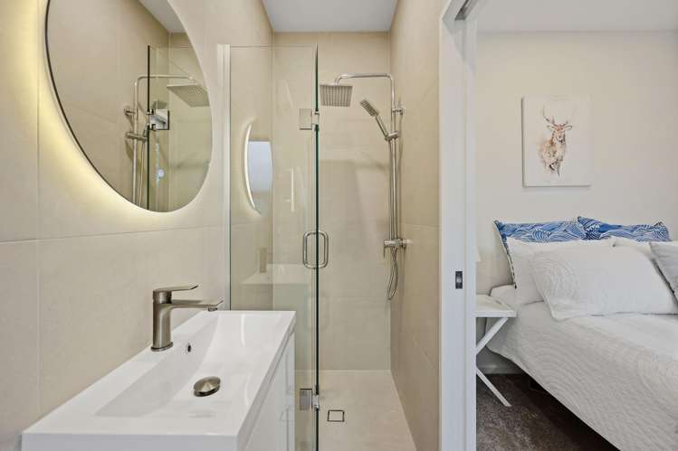 Lot 2-5/44 Bradbury Road Botany Downs_14