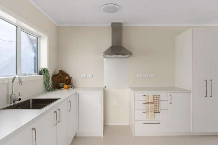 347 Nelson Road Riverdale_2