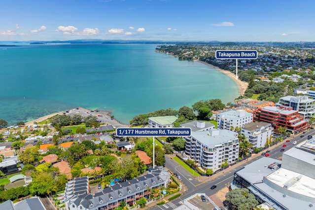 1/177 Hurstmere Road Takapuna_3