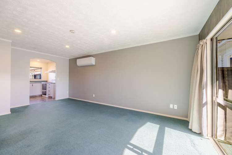 2/234 Kennedy Road Onekawa_6