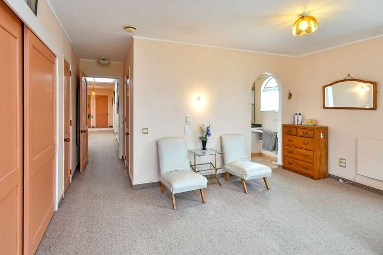 401 Creightons Road Clevedon_26