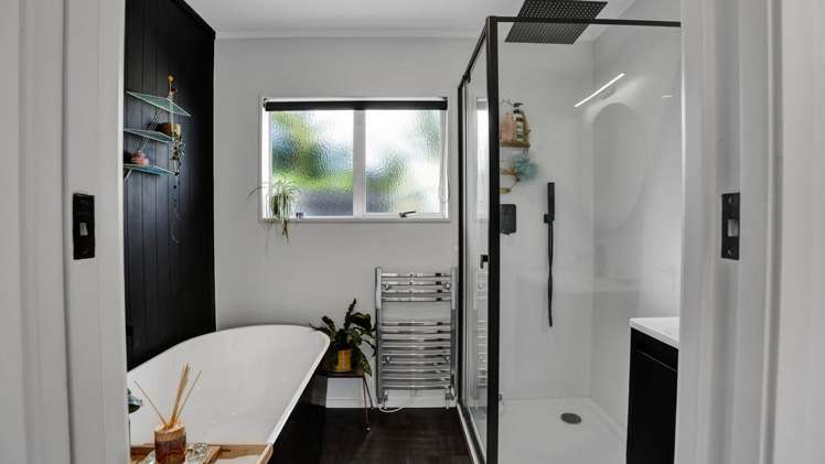 139A Barrett Road Whalers Gate_12