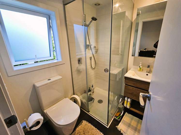 21A Burgess Road Devonport_16