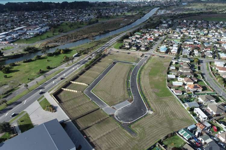 13 Poipoi Place Aranui_2