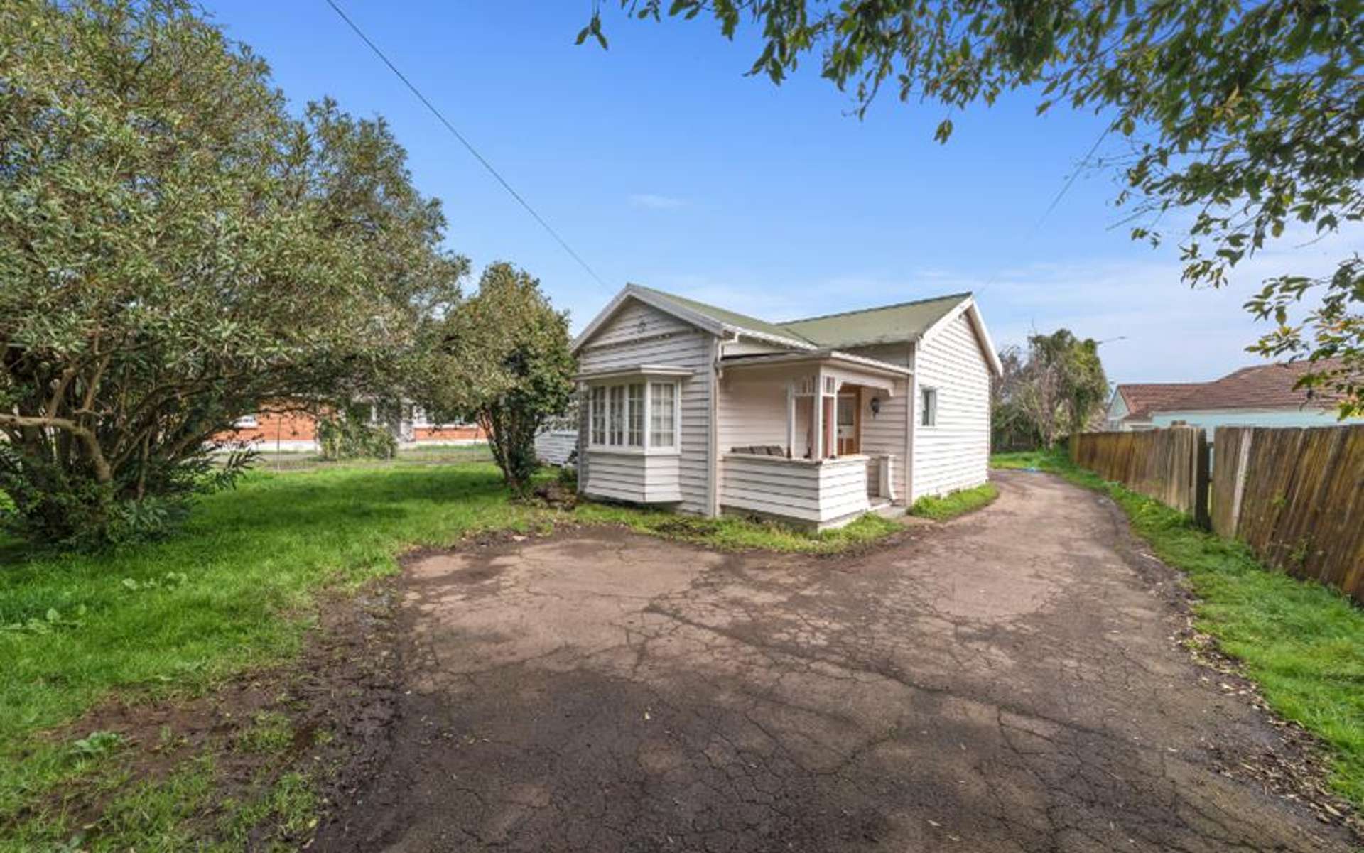 263 Massey Road Mangere East_0