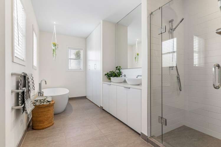 1 Cadman Avenue Waterview_11