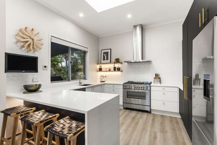 41 Saltwood Street Red Beach_2