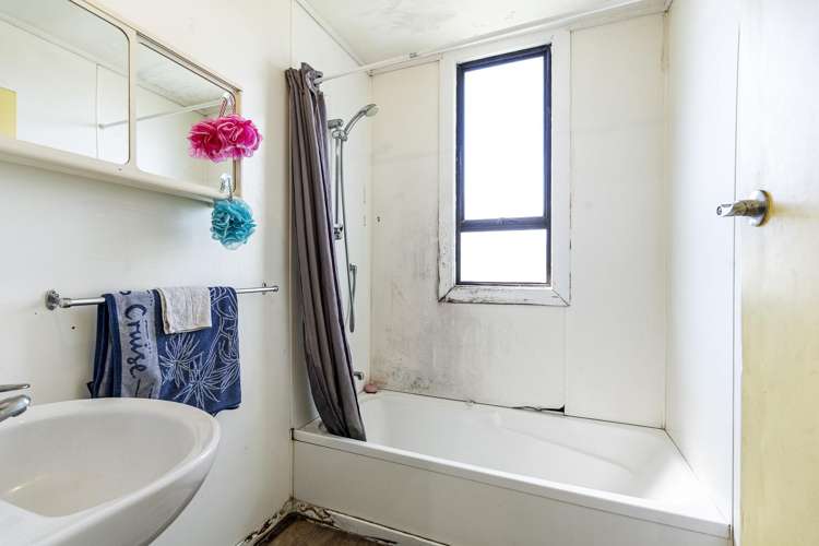 21 Atiawa Street Glen Avon_15