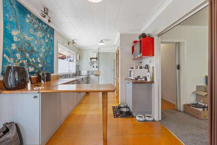 64a Broadway Waitara_13