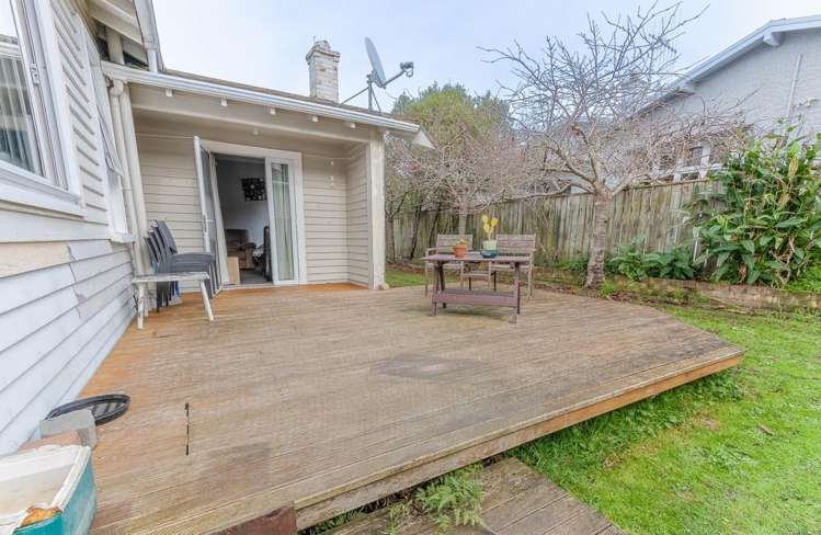 72 Great North Road Saint Johns Hill_9