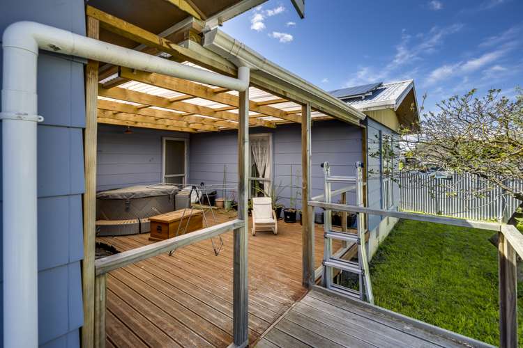 4 Palgrave Avenue Flaxmere_16