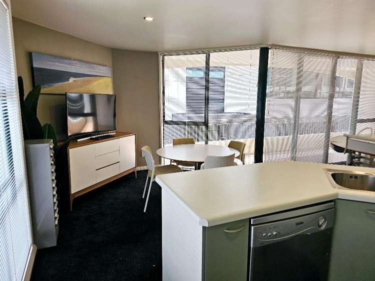 Unit 2, 75 Gloucester Street City Centre_12