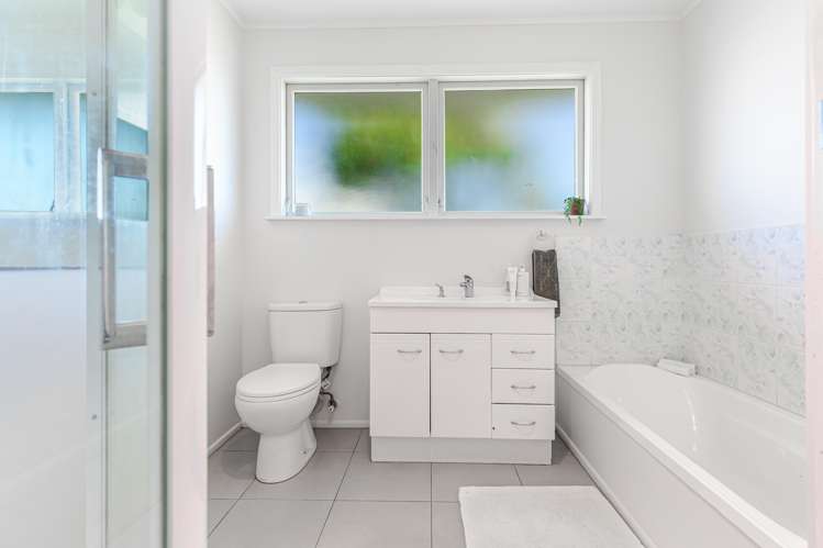 93 Metcalfe Road Ranui_11