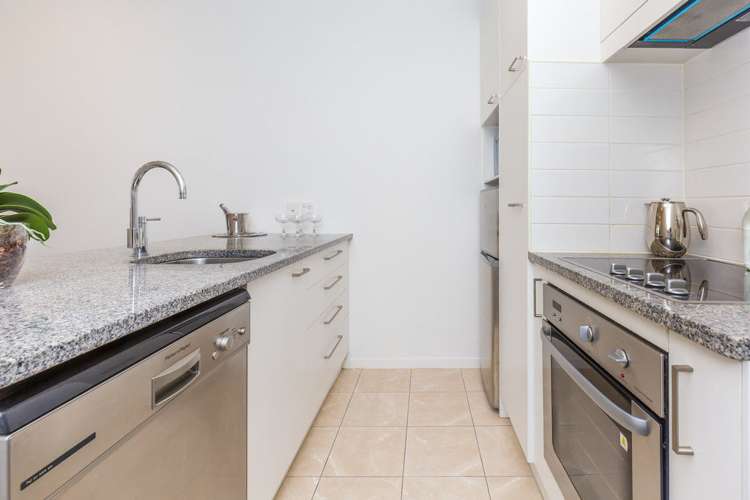 4c/62 Queen Street Auckland Central_11