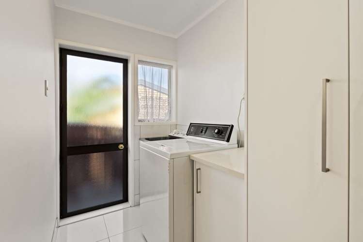 4 Muscat Place Henderson_19