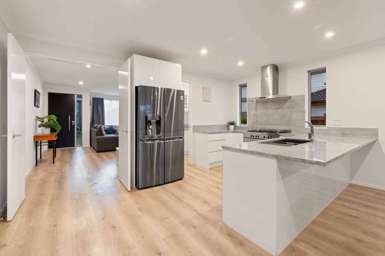 52 Timmer Road Flat Bush_7