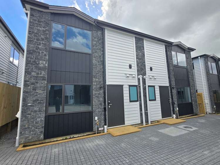 2 Woolfield Road Papatoetoe_1