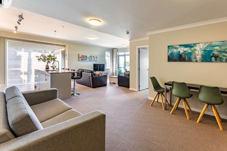 102 Landmark Terrace Orewa_10