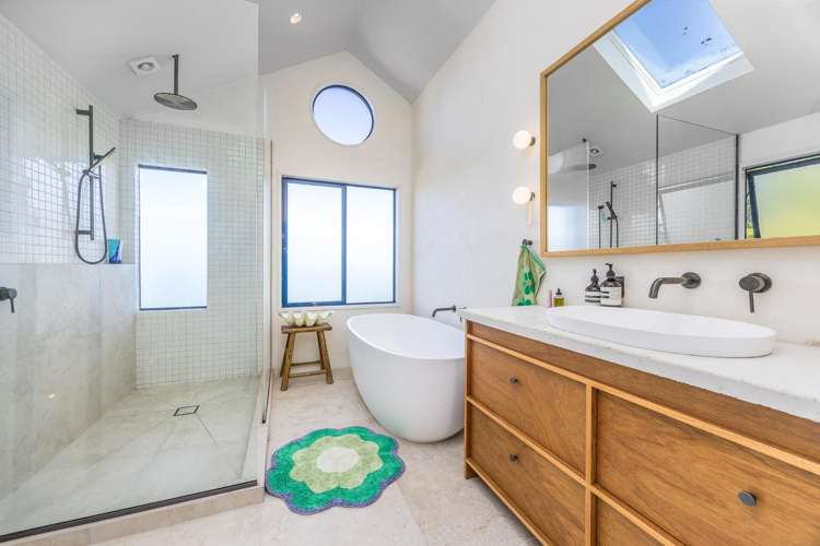 82 Hadfield Street Beach Haven_9