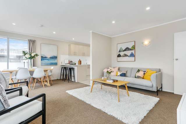 2/74 Main Highway Ellerslie_1