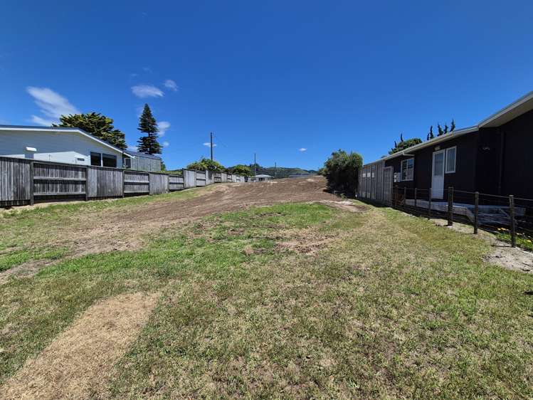 208 Mangakahia Drive Whangapoua_15