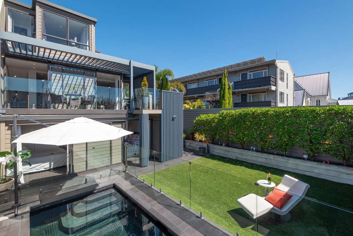 1/47 Jervois Road_2