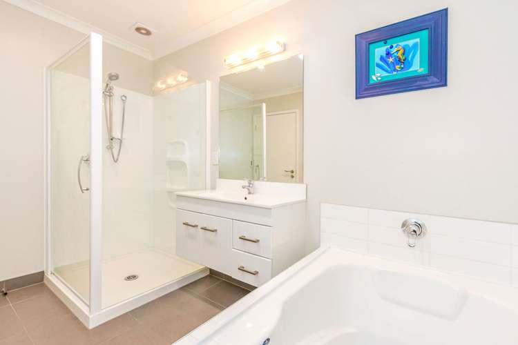 15 Kingsbridge Drive Burwood_7