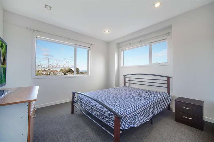12 Cairnsvale Rise Manurewa_4