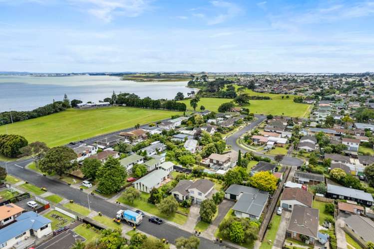 27 Waimai Avenue Manurewa_30