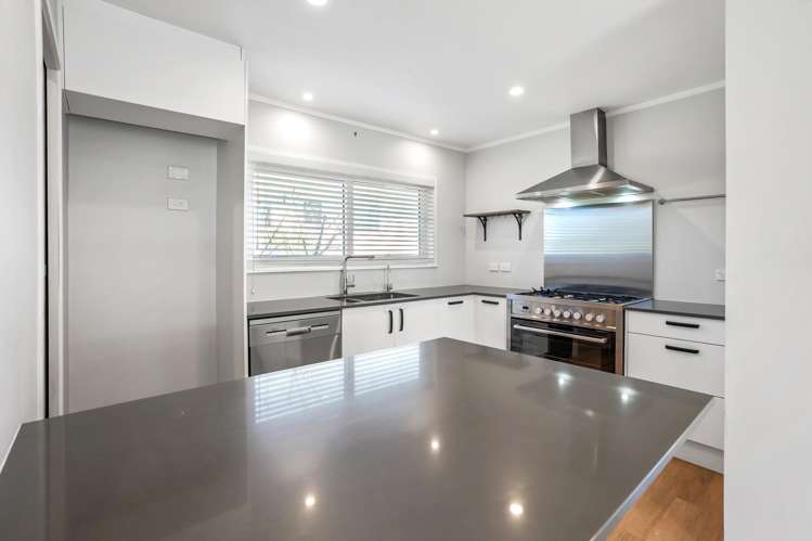 382 Great South Road_5
