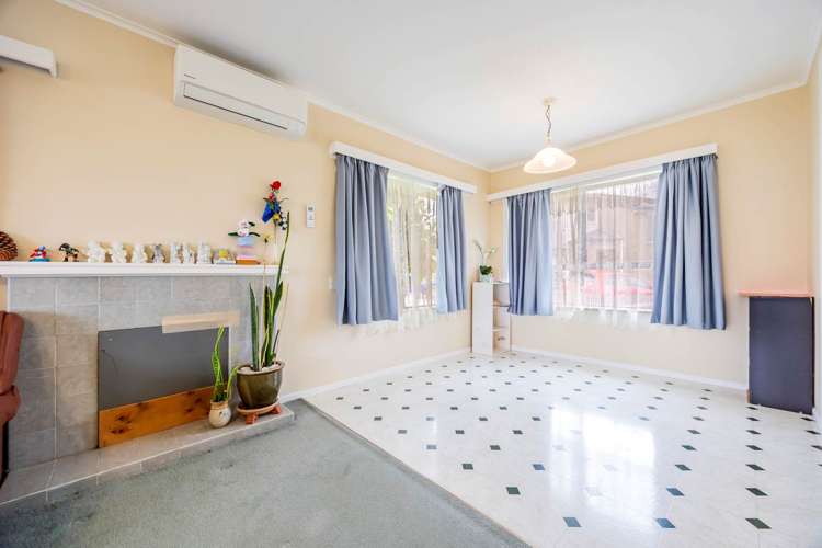 2/1 Meadowvale Avenue Forrest Hill_3