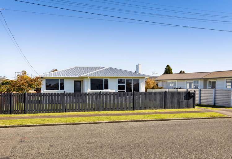 13 Murray Avenue Hawera_18