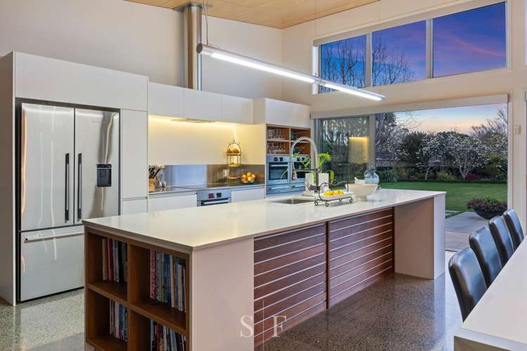 8 Ngarara Road Waikanae_9